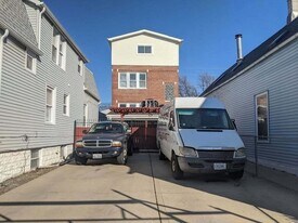 2131 N Lorel Ave in Chicago, IL - Building Photo