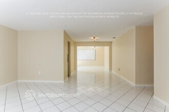 9394 NW 19th Pl in Sunrise, FL - Building Photo - Building Photo