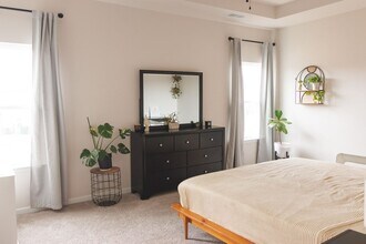 6017 Gala Ln in Charlotte, NC - Foto de edificio - Building Photo