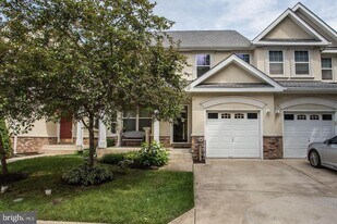 4 Austringer Ct in Pikesville, MD - Building Photo