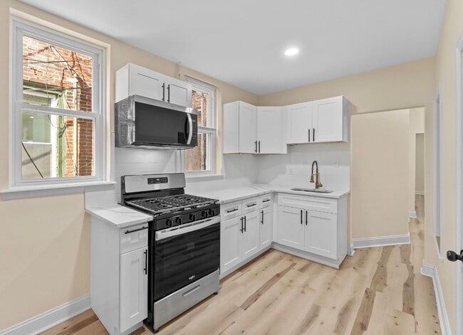 3744 N Carlisle St in Philadelphia, PA - Building Photo - Building Photo