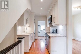 62 Kingsmount Park Rd in Toronto, ON - Building Photo - Building Photo