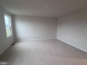 37 Taft Ave in Ranson, WV - Building Photo - Building Photo