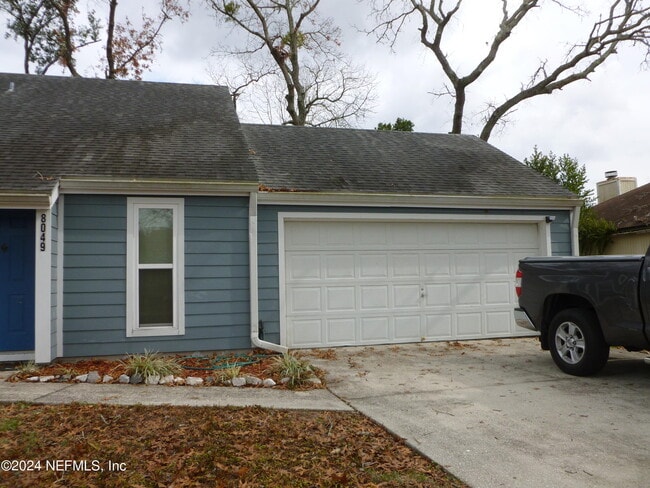 8049 Kilwinning Ln in Jacksonville, FL - Building Photo - Building Photo