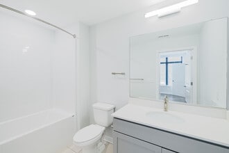 Shiplock Views in Richmond, VA - Building Photo - Building Photo