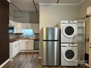 2407 Elizabeth Ave, Unit B in Shelby, NC - Building Photo - Building Photo