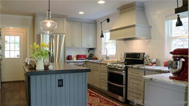 4840 Kendall Ct NE in Atlanta, GA - Building Photo - Building Photo