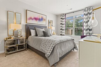 Vista Wilde Lake Apartments in Columbia, MD - Building Photo - Building Photo