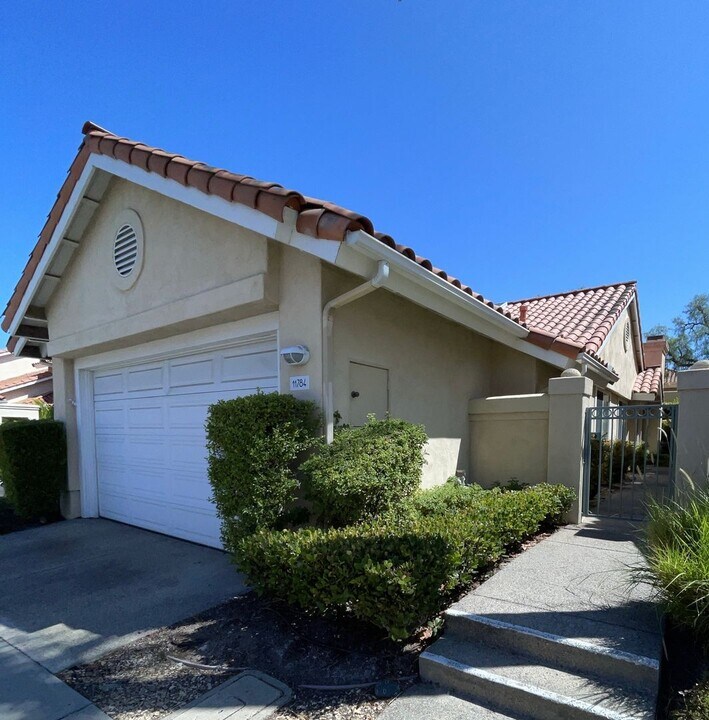 11784 Caminito Pinero in San Diego, CA - Building Photo