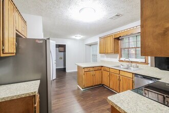 1418 Hillside Pl SE in Conyers, GA - Building Photo - Building Photo