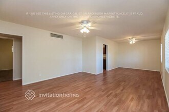 2401 W Shady Glen Ave in Phoenix, AZ - Building Photo - Building Photo