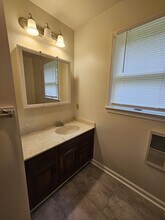 26534 Royal Oak Rd in Easton, MD - Building Photo - Building Photo