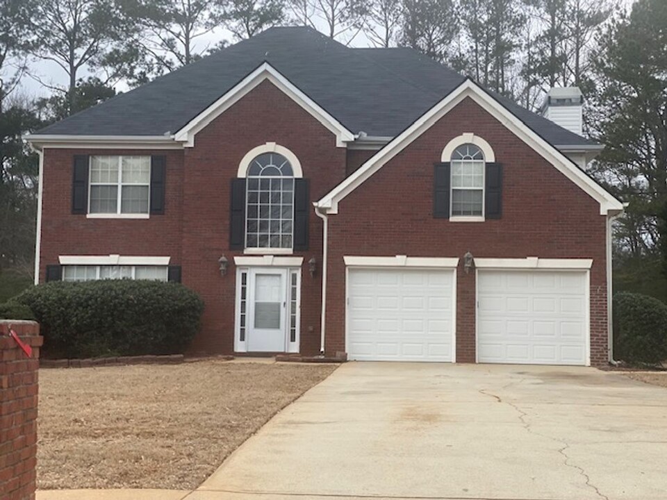 615 Autumn Leaf Cir in Mcdonough, GA - Building Photo