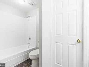 5460 Endicott Ln in Columbia, MD - Building Photo - Building Photo