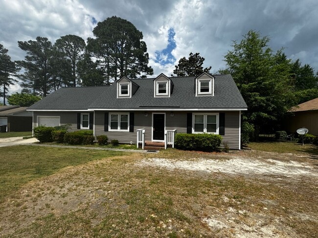 1862 Geiberger Dr in Fayetteville, NC - Building Photo - Building Photo
