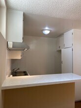 3104 Montrose Ave in Montrose, CA - Building Photo - Building Photo