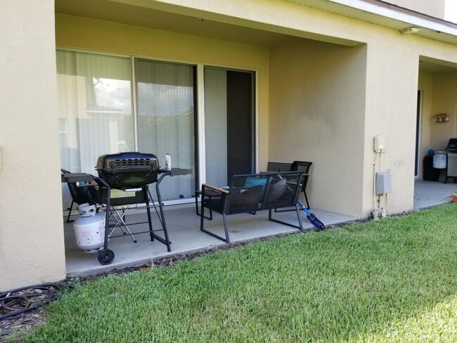 3110 Wentworth Ln in Kissimmee, FL - Building Photo - Building Photo