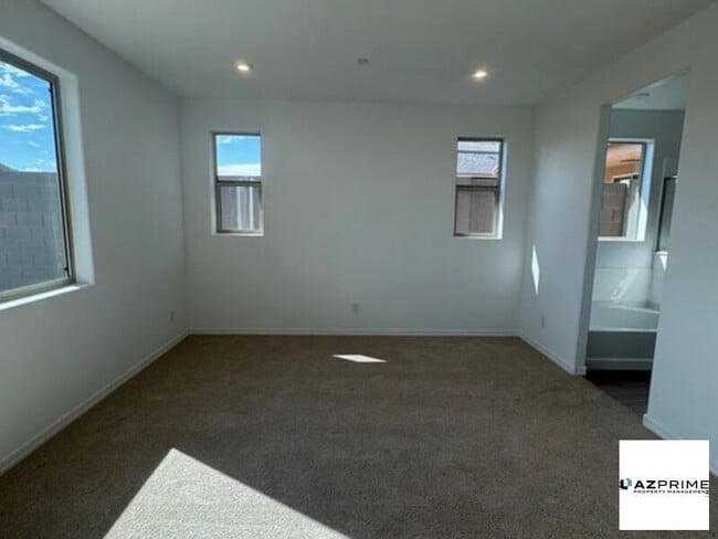 property at 13351 W Eagle Feather Rd