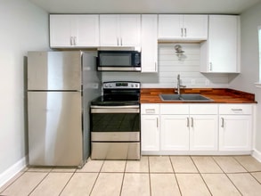 411 Braxton Ave, Unit 8 in Wiggins, MS - Building Photo - Building Photo