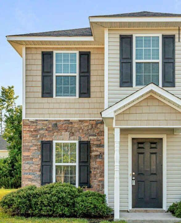 413 Falls Cove Photo