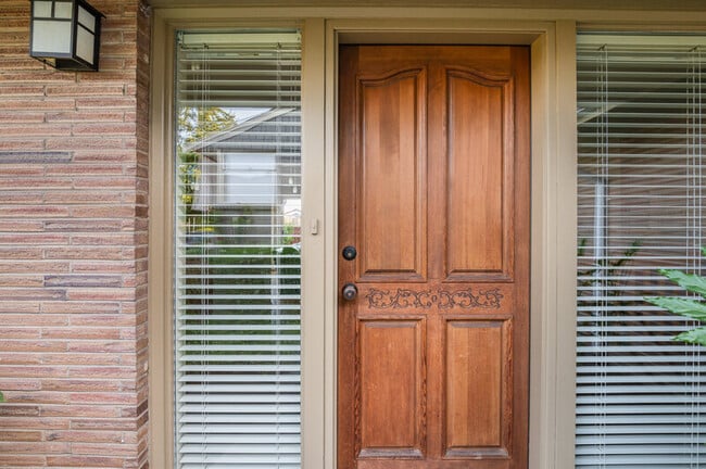 property at 16719 39th Pl NE