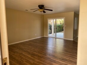 11018 Sonoma Creek Ct in Bakersfield, CA - Building Photo - Building Photo