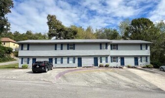 1898 20th St NW in Cleveland, TN - Building Photo