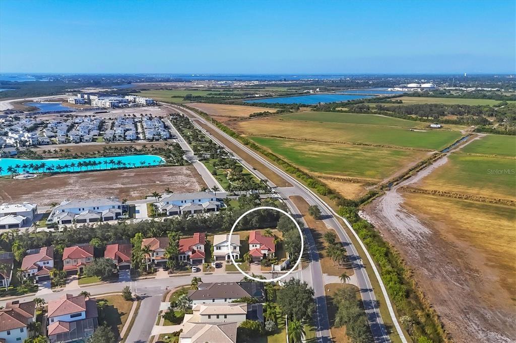 6104 Champions Row St in Bradenton, FL - Building Photo