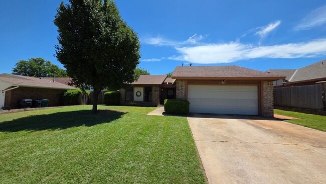 property at 11812 Larkdale Dr