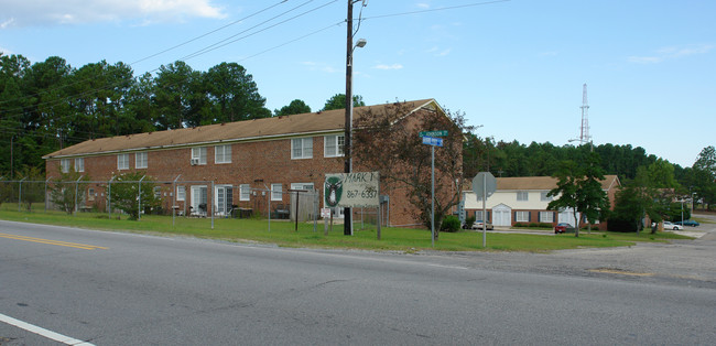 Woodbridge Townhomes