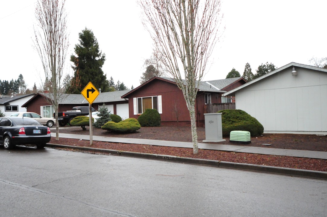 Battlecreek Apartments in Salem, OR - Building Photo