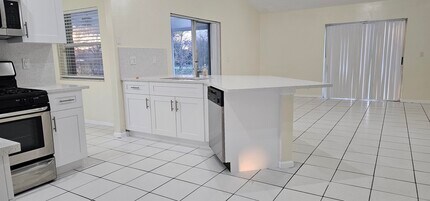 1488 Fairway Cir in Greenacres, FL - Building Photo - Building Photo