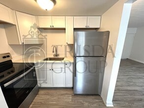 336 Perry Hwy in West View, PA - Building Photo - Building Photo