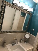 960 Larrabee St, Unit Larrabee Manor in West Hollywood, CA - Building Photo - Building Photo