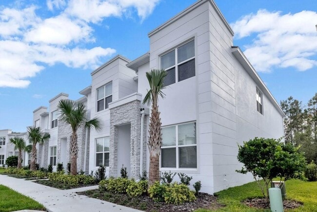 17226 Blessing Dr in Clermont, FL - Foto de edificio - Building Photo