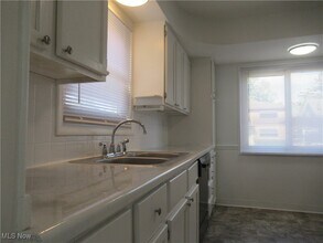 8005 Bremen Ave in Parma, OH - Building Photo - Building Photo