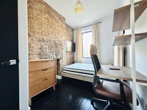 Furnished room/NOT APARTMENT in Brooklyn, NY - Building Photo - Building Photo
