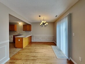 10249 Draycott Ave in Indianapolis, IN - Building Photo - Building Photo