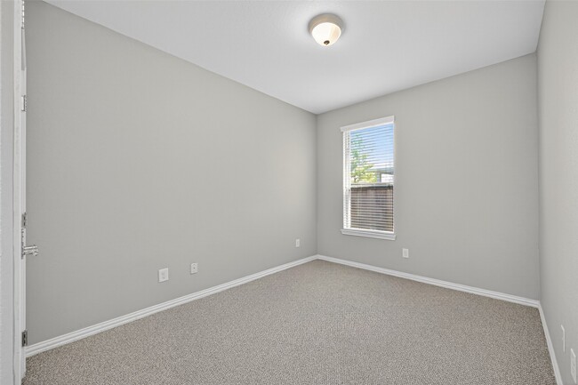 26 Tidwillow Pl in Tomball, TX - Building Photo - Building Photo