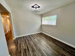1130 N Turner Ave in Fayetteville, AR - Building Photo - Building Photo