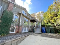 2417 Clark St in Columbia, SC - Foto de edificio - Building Photo