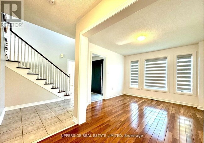 46 Country Ln in Barrie, ON - Building Photo - Building Photo