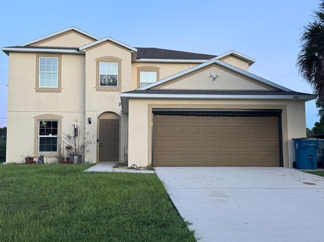 property at 1334 Lotus St SE