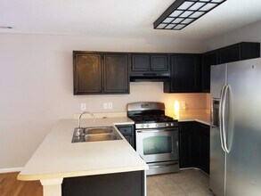 1117 Cotten Farm Dr in Fuquay Varina, NC - Building Photo - Building Photo