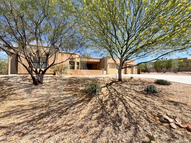 9398 E Desert Milkweed Ct in Corona De Tucson, AZ - Building Photo - Building Photo