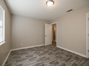 151 Massey Ln in Athens, GA - Building Photo - Building Photo