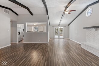 519 Colbarn Ct in Fishers, IN - Building Photo - Building Photo
