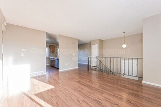 3234 S Dudley St in Lakewood, CO - Building Photo - Building Photo