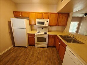 6022 Portsdale Pl in Riverview, FL - Building Photo - Building Photo