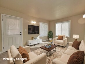 308 6th St in Roseville, CA - Building Photo - Building Photo